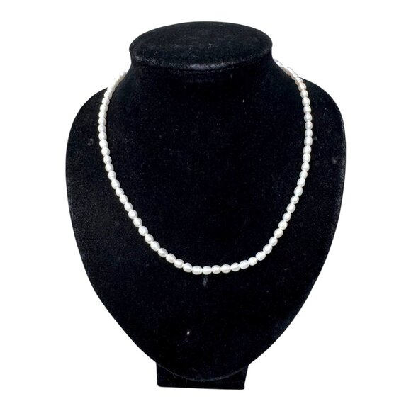 Vintage Freshwater Pearl Necklace 14k Intricate Gold Filagree Clasp Estate 16" - Picture 1 of 5